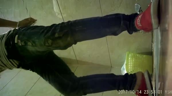 厕所偷拍-云上会所酒吧合集64